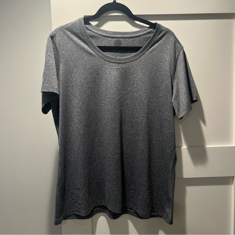 Women’s REI Co-op Active Short Sleeve Top Gray XL